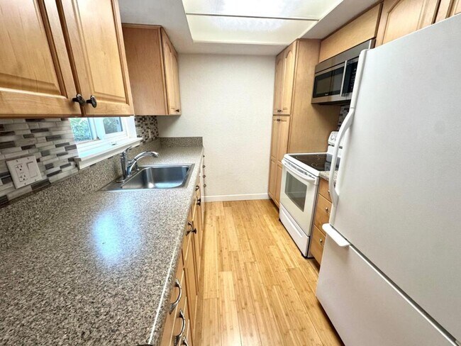 Building Photo - 6113 204th St SW