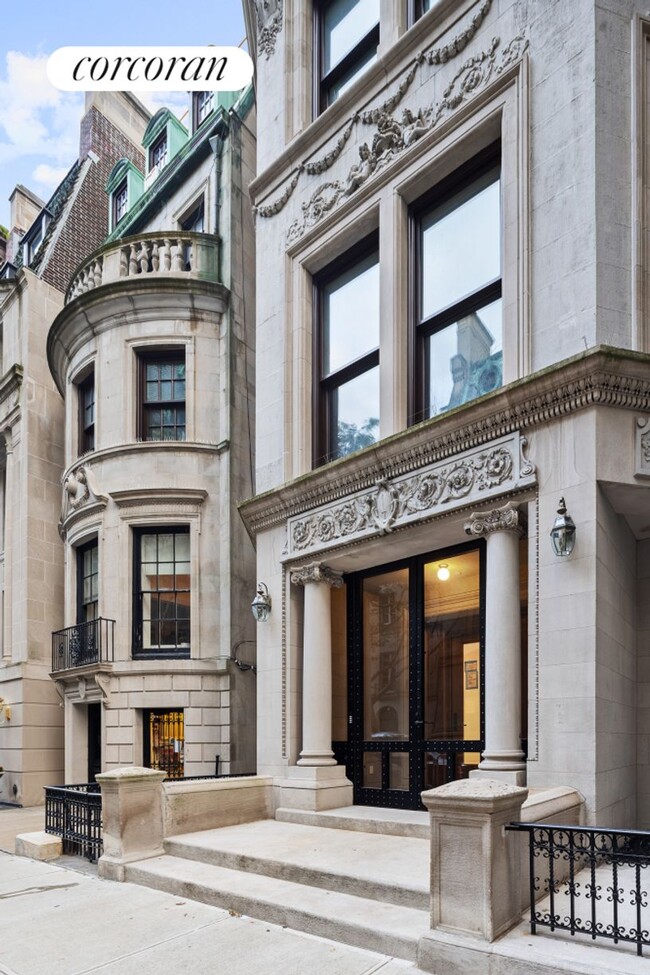 Building Photo - 4 E 64th St