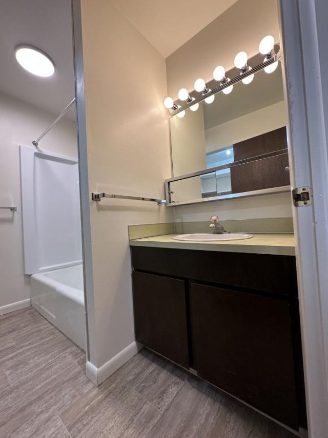Building Photo - 2 bedroom in Billings MT 59102