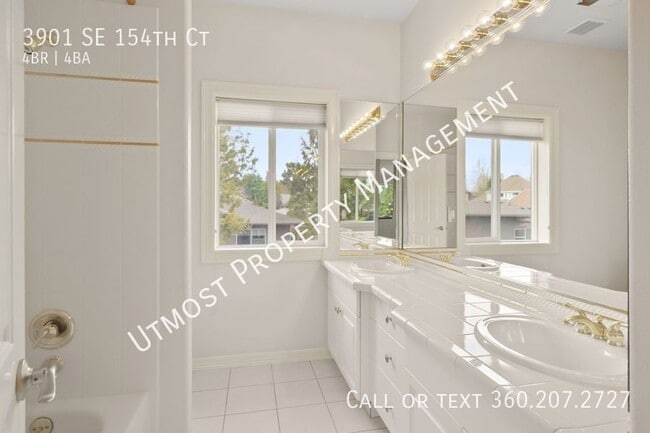 Building Photo - 3901 SE 154th Ct