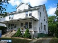 Building Photo - 239 Addison Ave