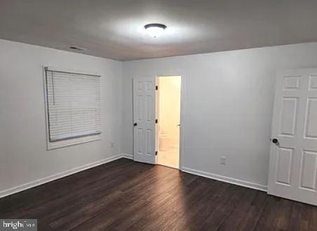 Building Photo - 7895 Pavilion Dr