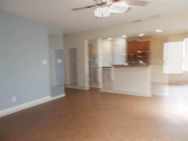 Building Photo - 2865 Laurel Oak Dr