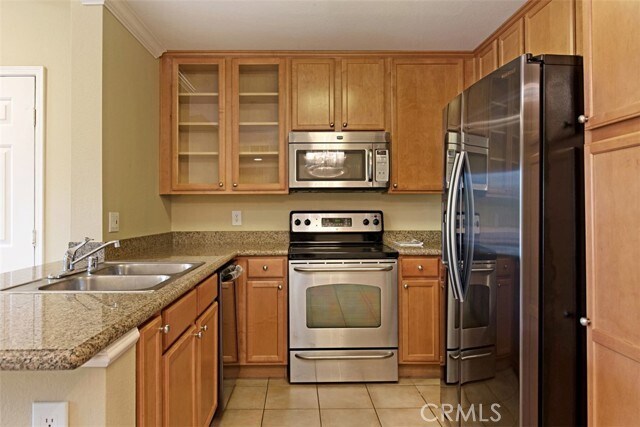 Building Photo - 1035 La Terraza Cir