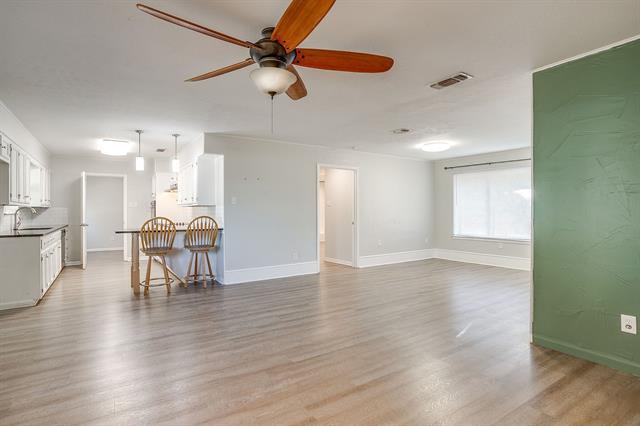 Building Photo - 101 Chestnut St