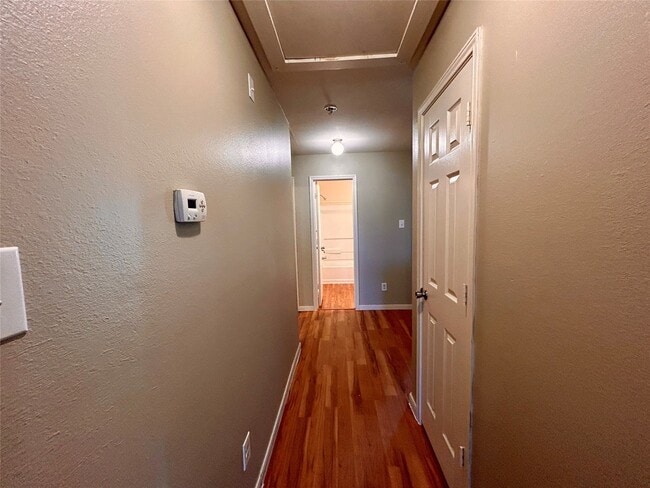 Building Photo - 4258 Medina River Loop