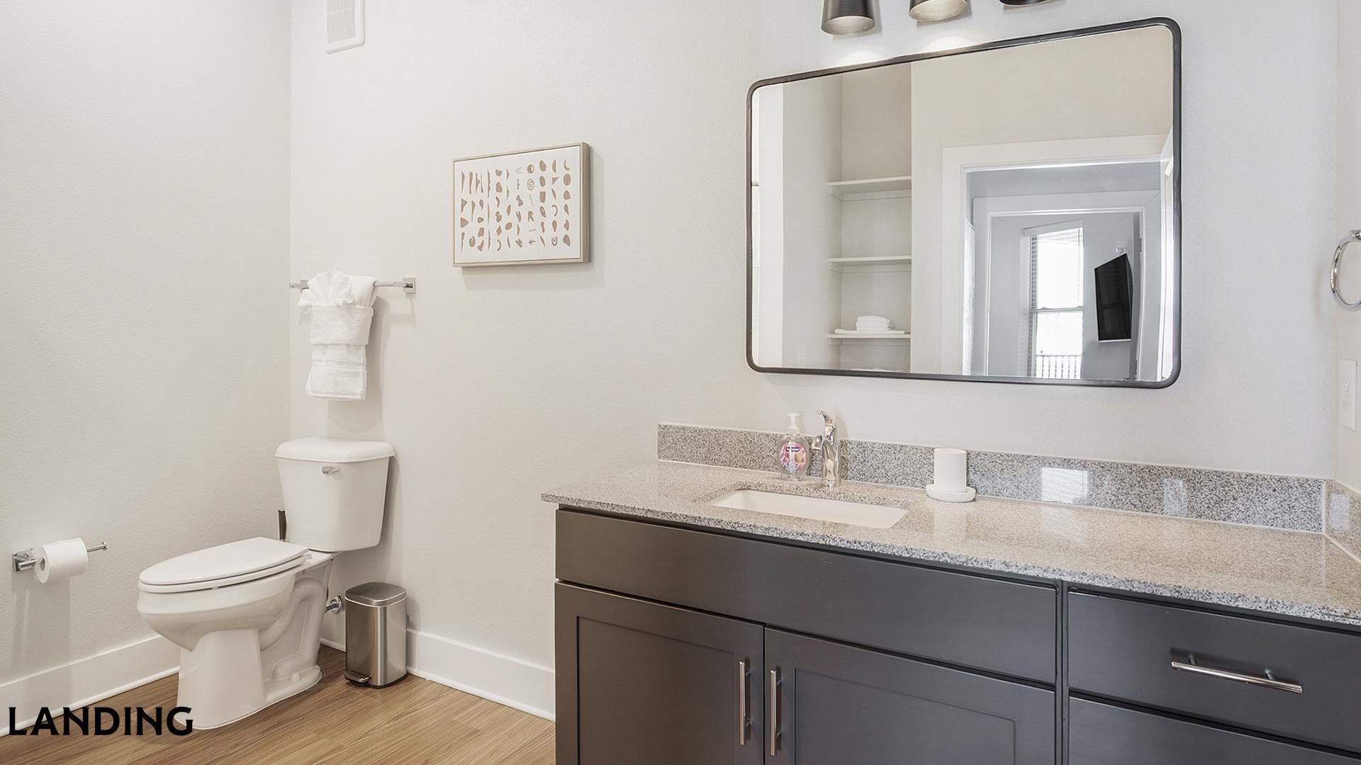 Building Photo - 701 Rahling Rd