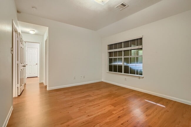 Building Photo - 1039 Doubletree Glen Dr