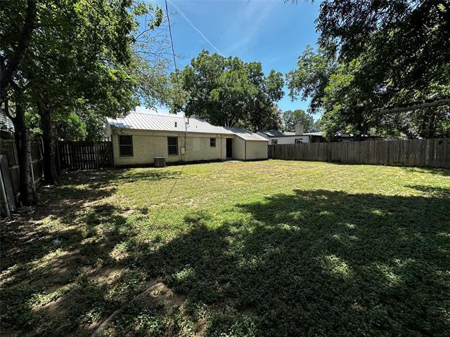 Building Photo - 6458 Camp Bowie Blvd