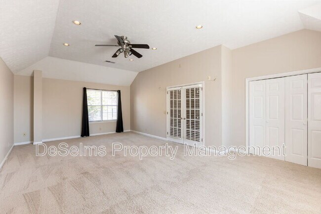 Building Photo - 236 Burgandy Hill Rd