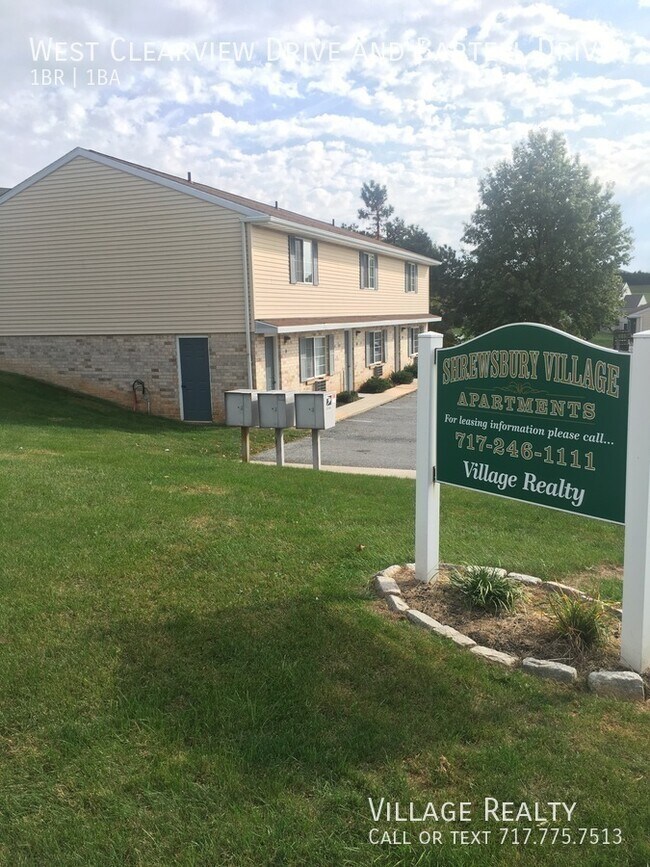 Building Photo - 91 W Clearview Dr
