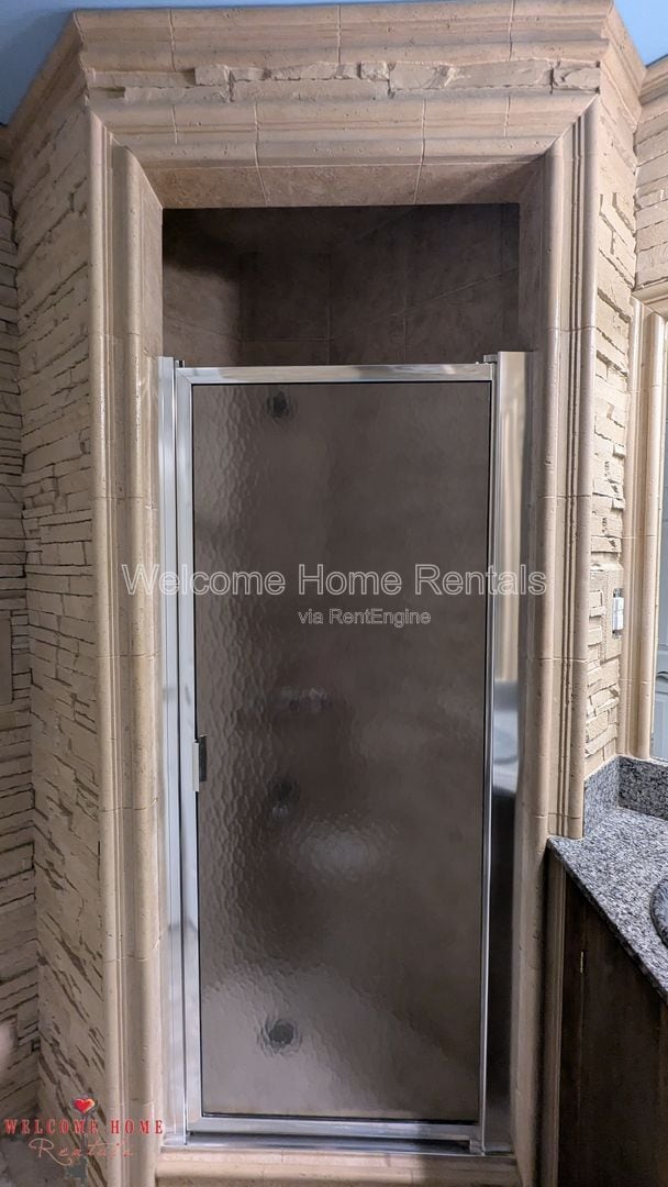 Building Photo - 4520 S Thompson Ave