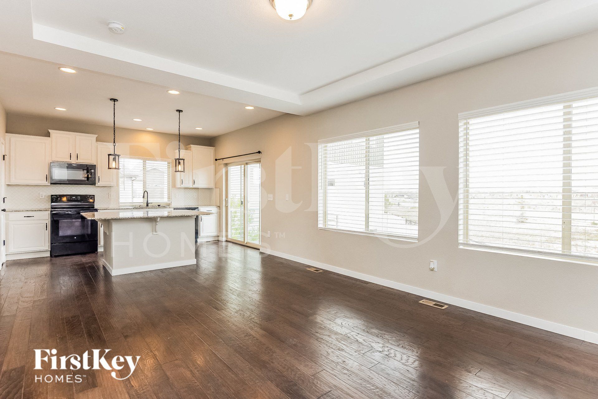 Building Photo - 6721 Shadow Star Dr