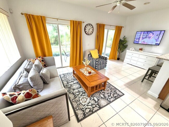 Building Photo - 8000 Carnoustie Pl
