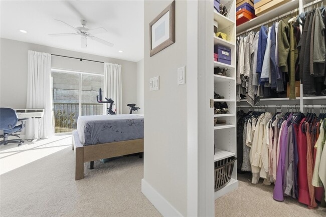 Building Photo - 908 Nueces St