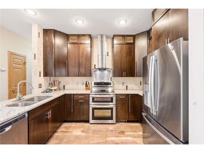 Building Photo - 18265 Kerrville Trail