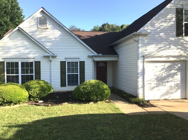 Building Photo - 109 Karsten Creek Dr