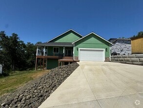 Building Photo - New Construction 4 Bedroom Home with Views