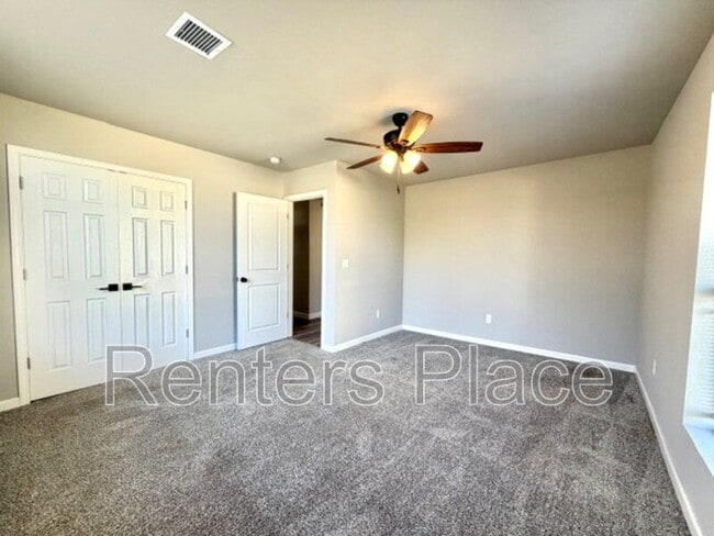 Building Photo - 108 E Mill Ave