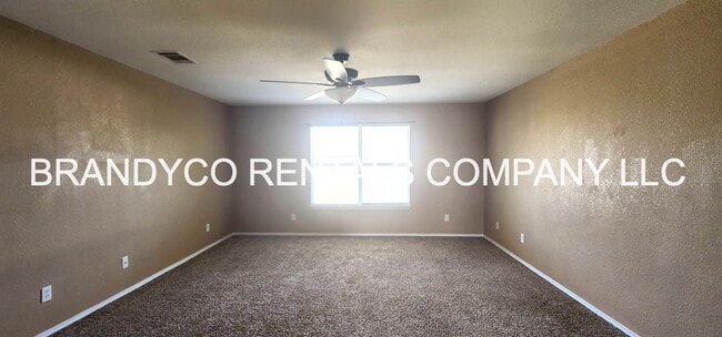 Building Photo - 2811 Scottsdale Dr