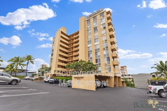 Building Photo - 3020 Ala Napuaa Pl