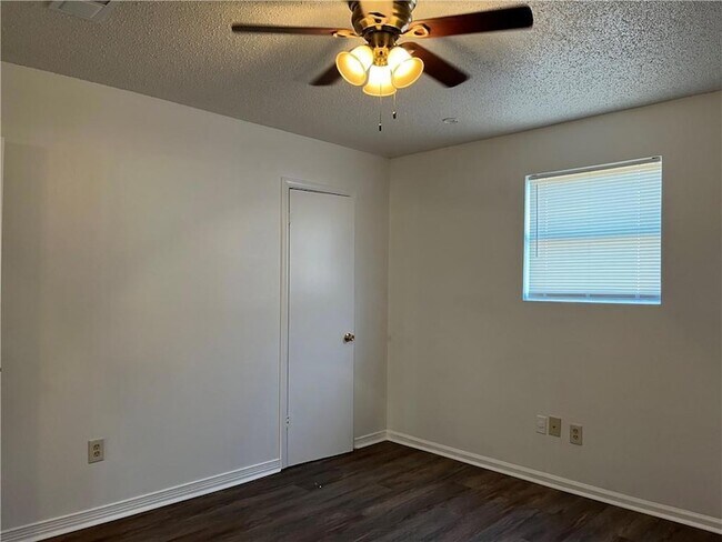 Building Photo - 7830 Means Ave