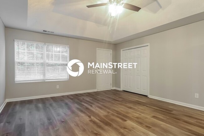 Building Photo - 60 Summer Breeze Ct
