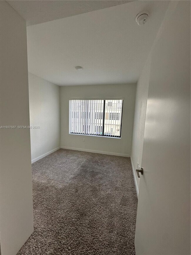 Building Photo - 14573 SW 261st Terrace