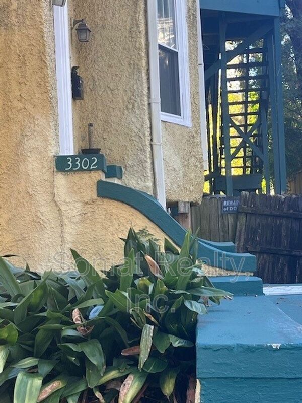 Building Photo - 3302 Nashville Ave