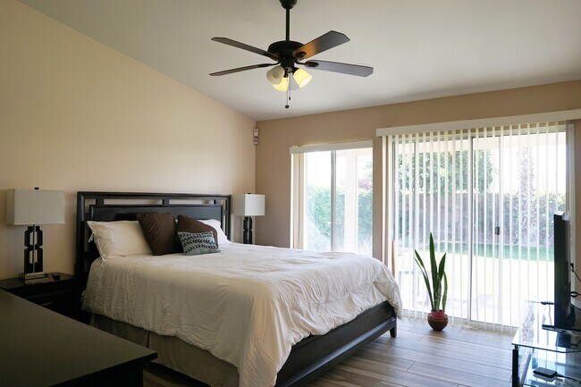 Building Photo - 81367 Avenida Camelia