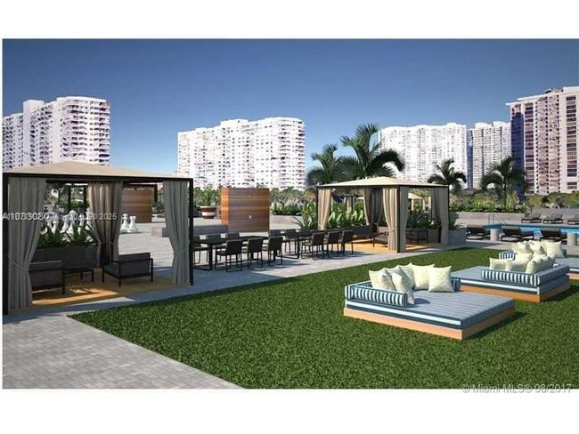 Building Photo - 18051 Biscayne Blvd