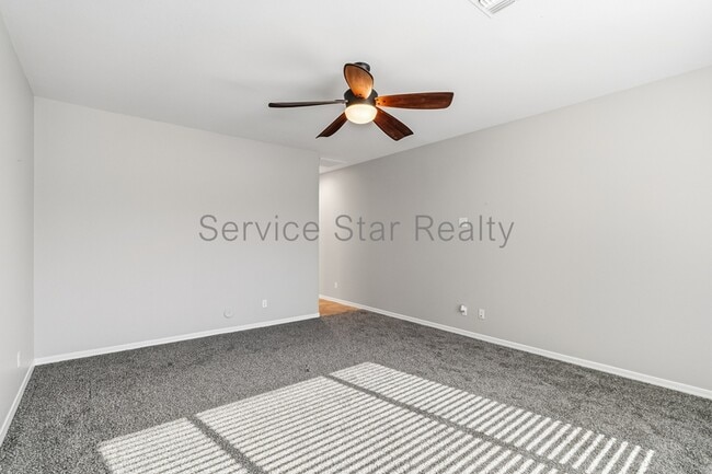 Building Photo - 14479 W Desert Flower Dr