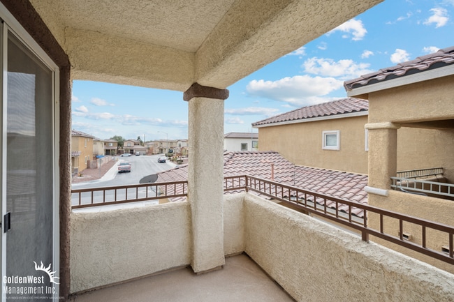 Building Photo - Charming Two-Story 3Bdm 2.5Ba Home in North Las Vegas!