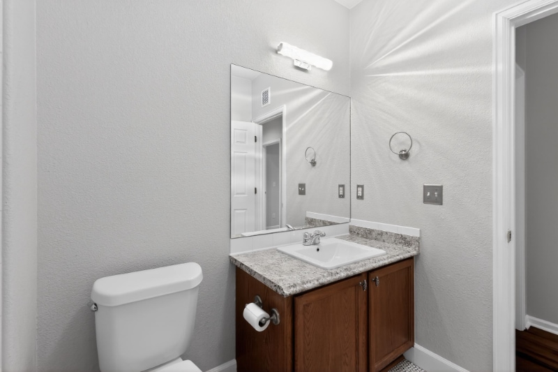 Building Photo - 4451 S Ammons St