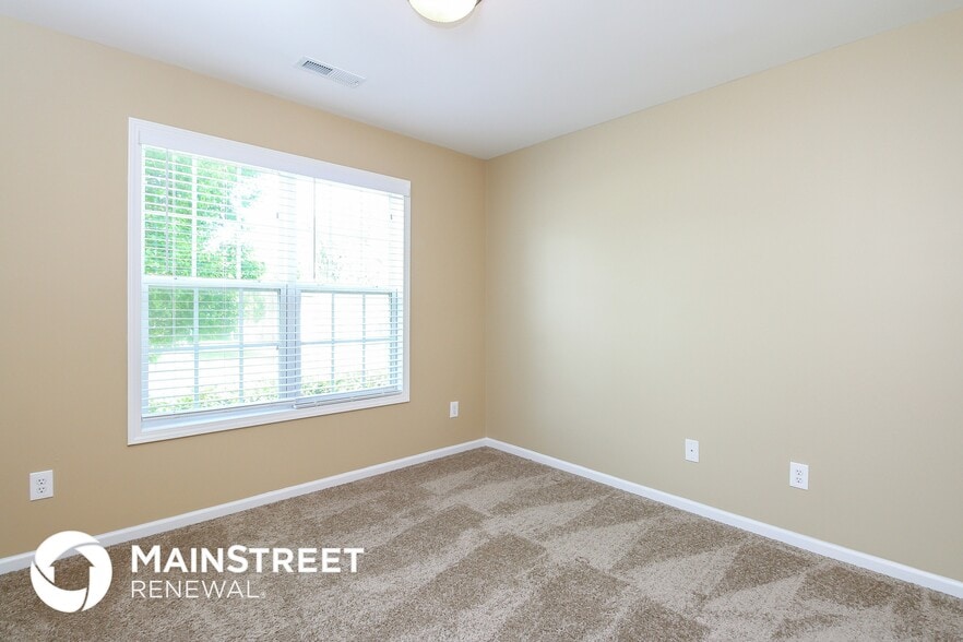 Building Photo - 430 Sailway Rd