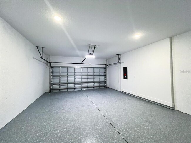 Building Photo - 5284 Barnett Cir