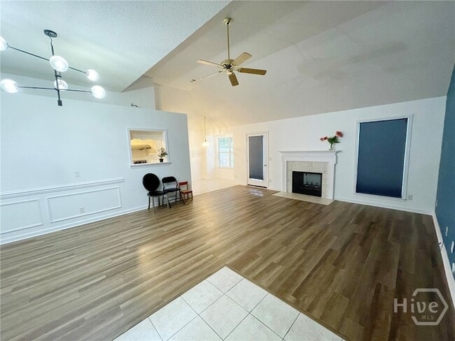 Building Photo - 128 Cormorant Way