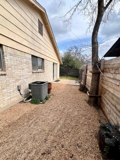 Building Photo - 8006 Pinedale Cove
