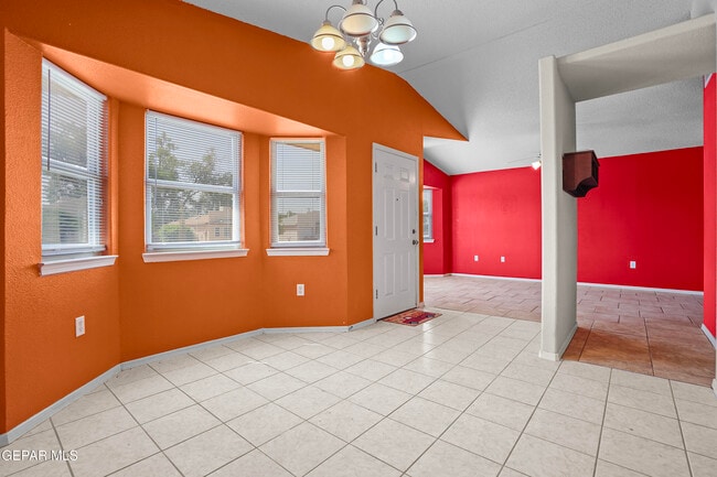 Building Photo - 871 Luisa Guerra Dr