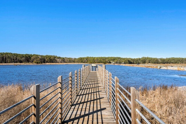 Building Photo - 212 Double Eagle Dr