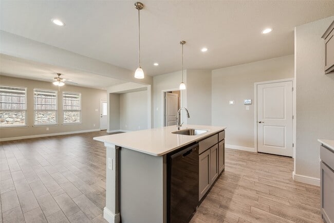 Building Photo - 270 Irish Moss Dr
