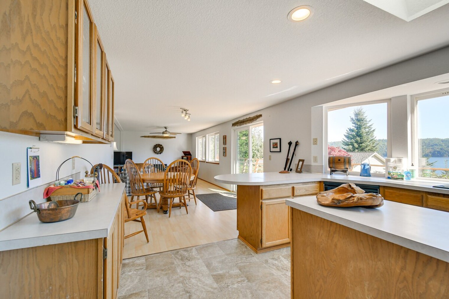 Building Photo - 131 N Mardell Ave