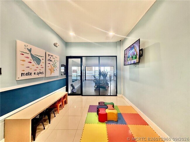 Building Photo - 10490 W 33rd Way