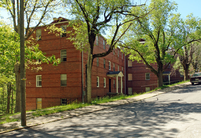 Building Photo - Woodlawn Terraces Apartments