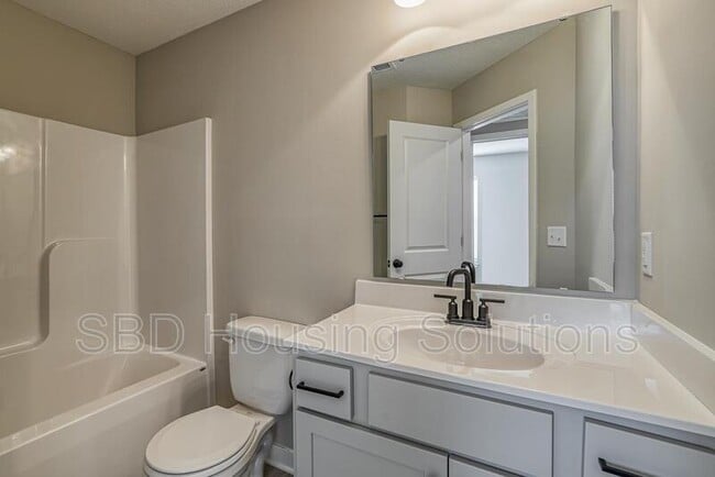 Building Photo - 27426 E Oak View Dr