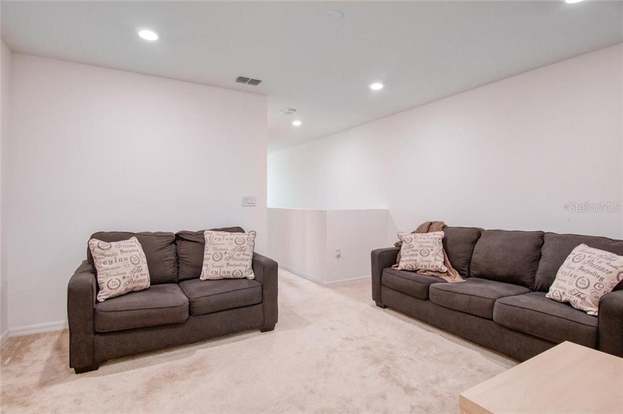 Building Photo - 3810 Exeter Ln