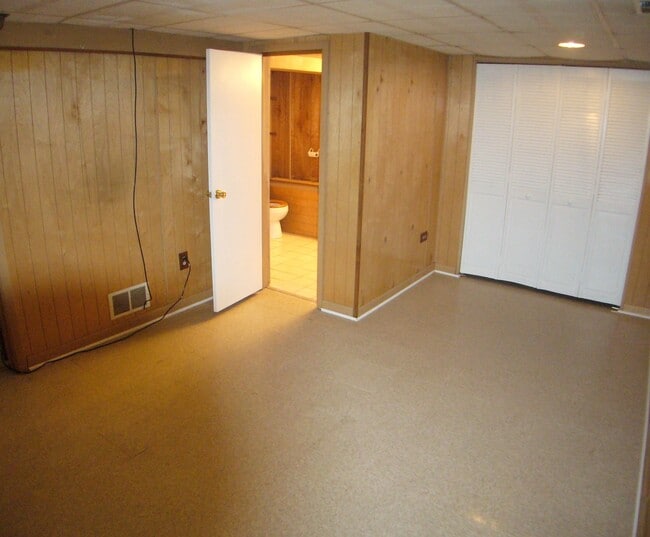 Building Photo - 1953 Curtiss St