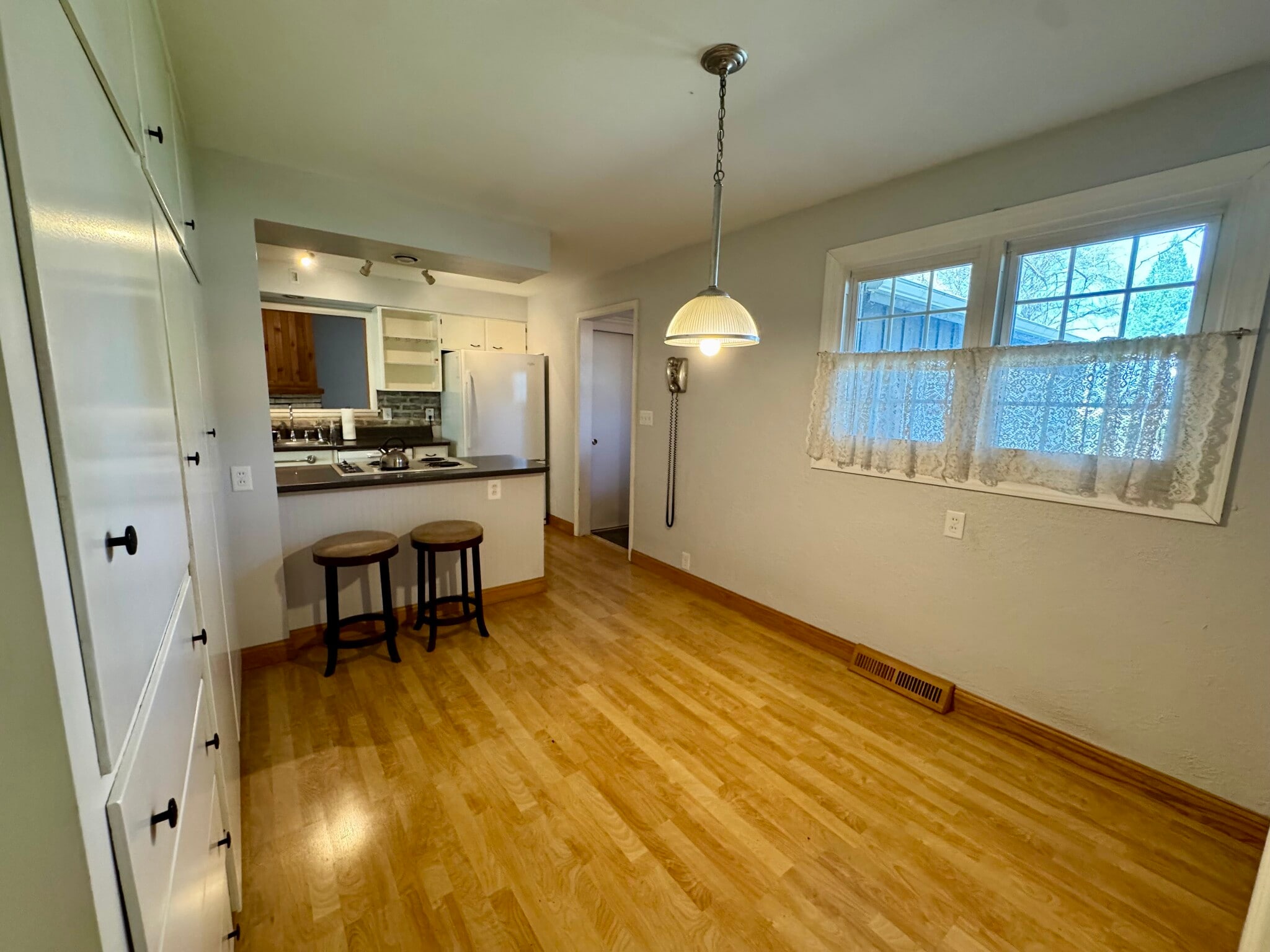 Building Photo - 1535 Monterey Ct