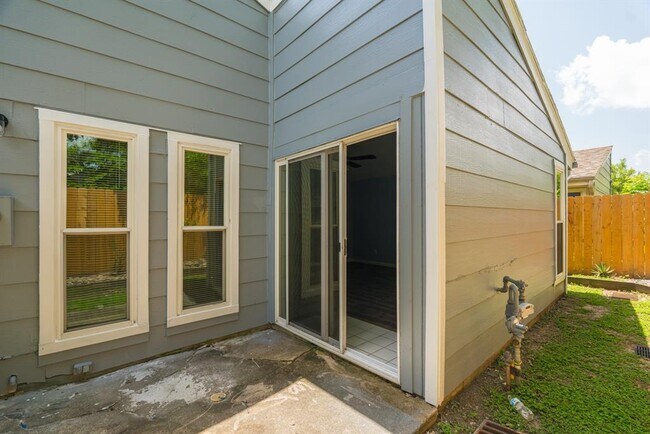 Building Photo - 4132 Boone Rd