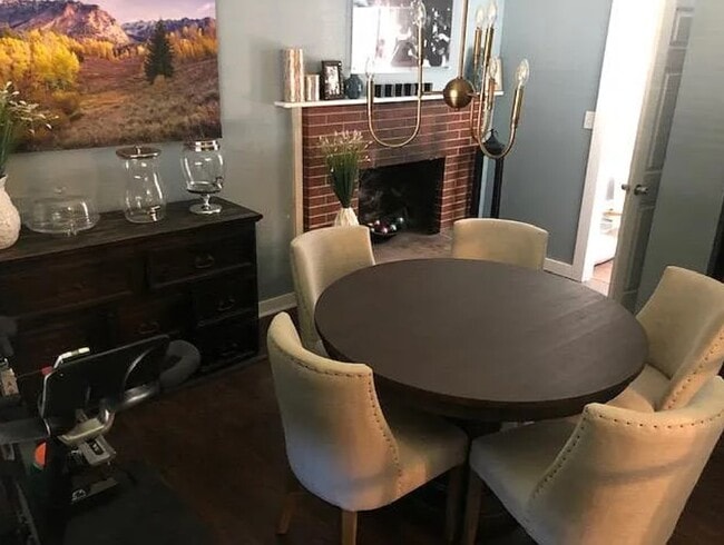 Building Photo - 817 W Highland St